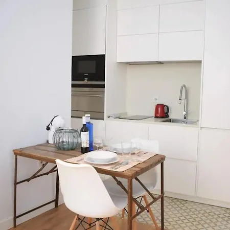 Holidays2malaga Azucena Central French Balcony Apartment *
